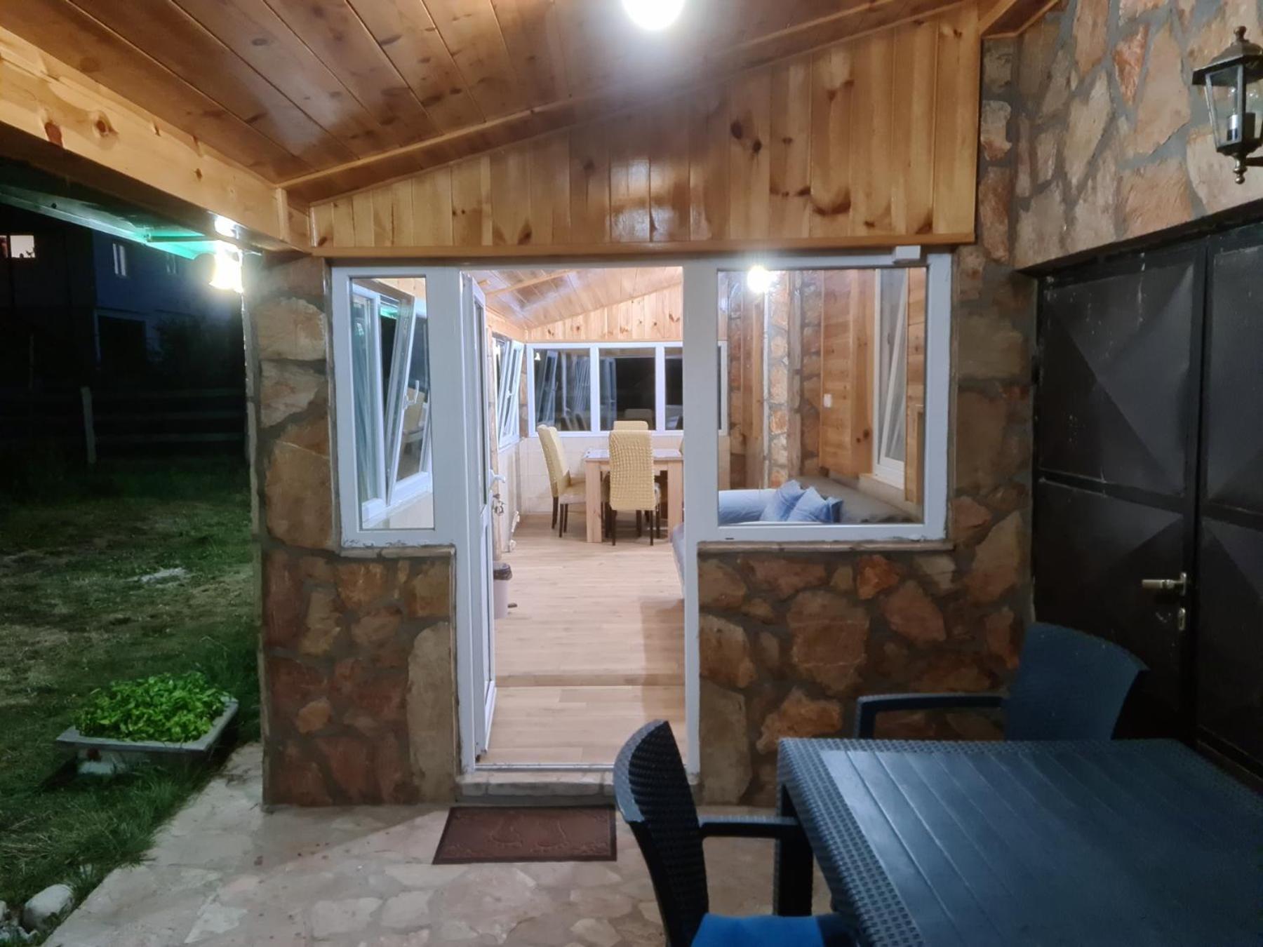 זבליאק Apartments And Rooms Gold מראה חיצוני תמונה